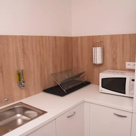 Elegant Mileticova, Free Parking Apartment Pressburg